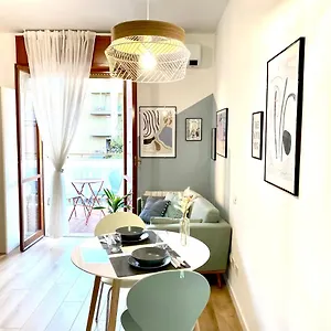 Monolocale Con Terrazzo Alle Porte Di Milano Appartamento