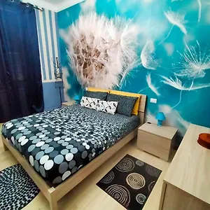 casa-romi.hotelitalianriviera.com/